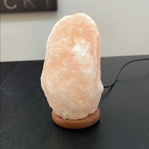 Himalayan Salt Lamp - Multicolor Glow